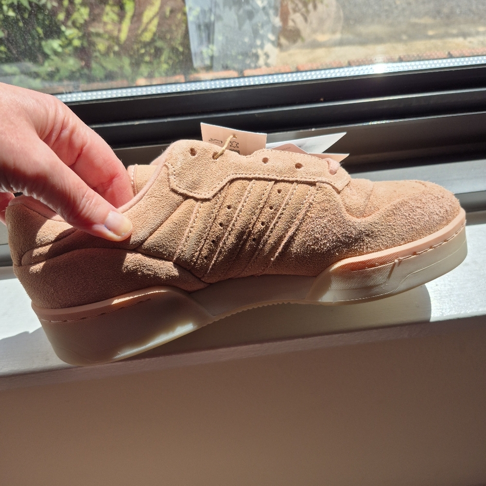 NWT Adidas Rivalry Lux Low W - Picture 4 of 12